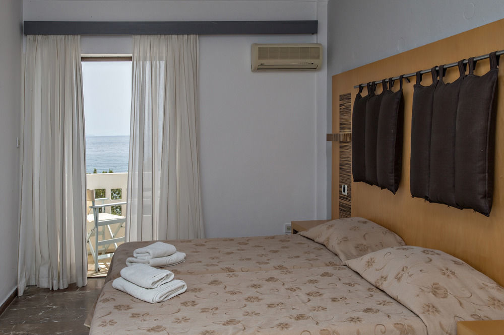Aeolos Bay Hotel Tínos Kültér fotó